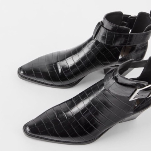 Zara Animal Embossed Croc Bootie Boot - Picture 5 of 11